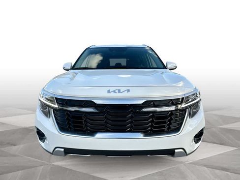 Certified 2026 Kia Seltos S AWD/4WD image 3