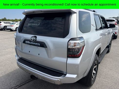 Used 2024 Toyota 4Runner TRD Off-Road Premium AWD/4WD image 5