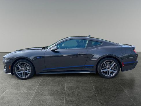 Used 2024 Ford Mustang GT Premium w/ California Special Package RWD image 6