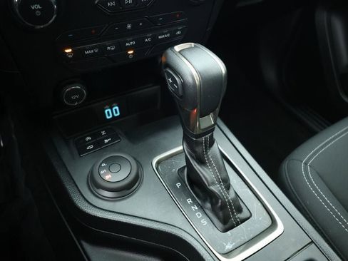 Used 2021 Ford Ranger XLT w/ Equipment Group 301A Mid image 14