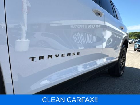 Used 2024 Chevrolet Traverse LT w/ Midnight/Sport Edition AWD/4WD image 16