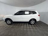 Used 2010 Hyundai Santa Fe GLS image 2