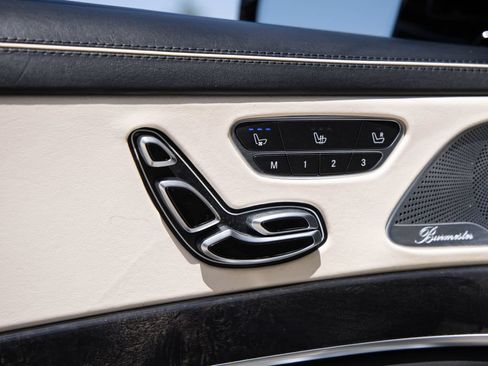 Used 2020 Mercedes-Benz S 560 Sedan image 19