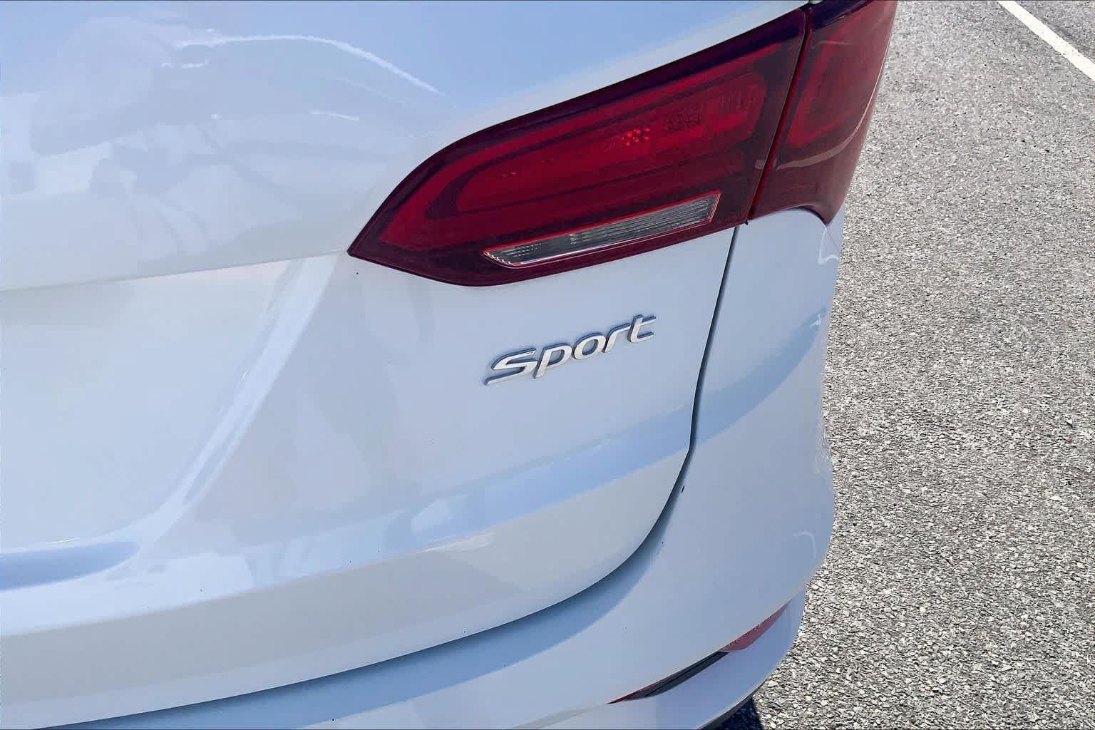 Used 2018 Hyundai Santa Fe Sport FWD image 10