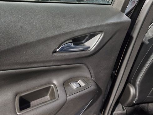 Used 2022 Chevrolet Equinox LT FWD image 35