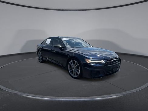Used 2021 Audi S6 Prestige w/ Prestige Package AWD/4WD image 3