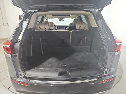 Used 2019 Buick Enclave Essence image 23