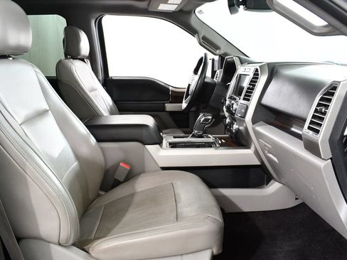 Used 2016 Ford F150 Lariat w/ Equipment Group 502A Luxury AWD/4WD image 10