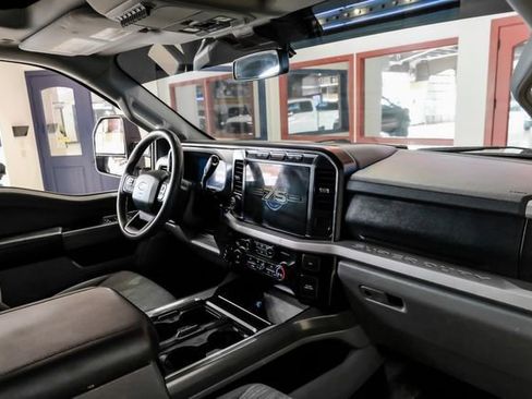 Used 2023 Ford F250 XLT w/ XLT Premium Package AWD/4WD image 14