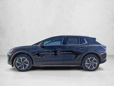 New 2026 Chevrolet Equinox EV LT AWD/4WD image 5