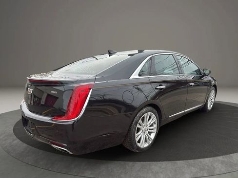 Used 2018 Cadillac XTS Luxury image 5