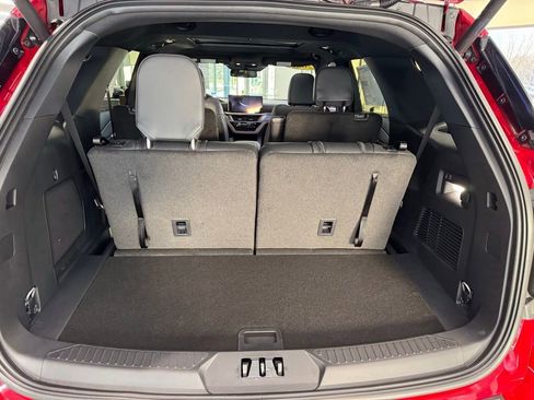 New 2026 Ford Explorer ST-Line w/ ST-Line Street Pack AWD/4WD image 8