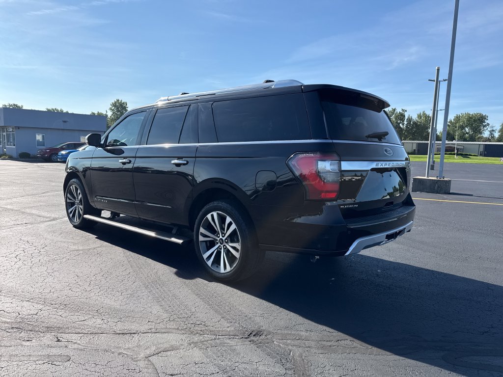 Used 2021 Ford Expedition Max Platinum AWD/4WD image 2