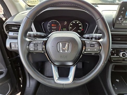 Used 2023 Honda Pilot EX-L image 18