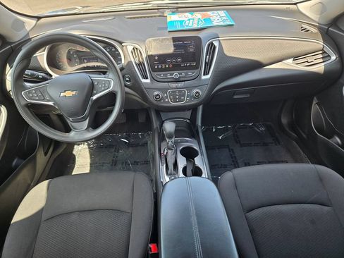 Certified 2023 Chevrolet Malibu LT FWD image 9