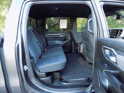 Certified 2022 RAM 1500 Big Horn image 29