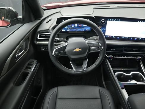 New 2026 Chevrolet Traverse LT w/ Driver Confidence Package image 14