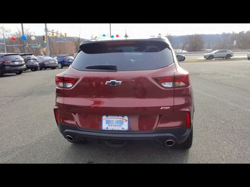 Certified 2023 Chevrolet TrailBlazer RS w/ Sun and Liftgate Package AWD/4WD image 7