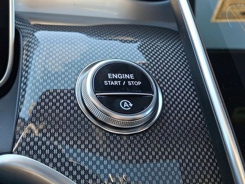Certified 2026 Mercedes-Benz GLC 300 4MATIC image 18