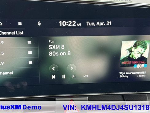 Used 2025 Hyundai Elantra SEL FWD image 28