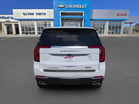New 2026 GMC Yukon Denali w/ Advanced Technology Package image 9