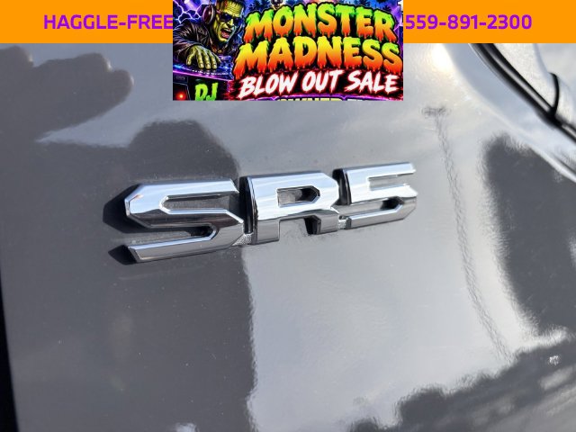 Used 2025 Toyota Tacoma SR5 AWD/4WD image 26