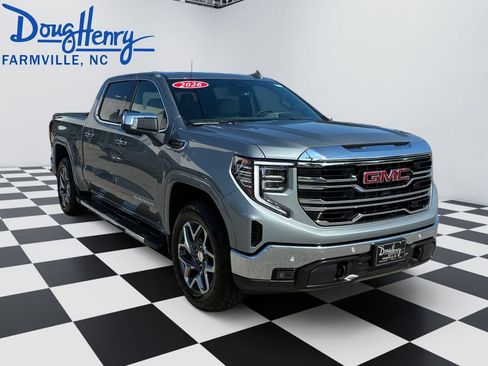 New 2026 GMC Sierra 1500 SLT w/ SLT Premium Package AWD/4WD image 7