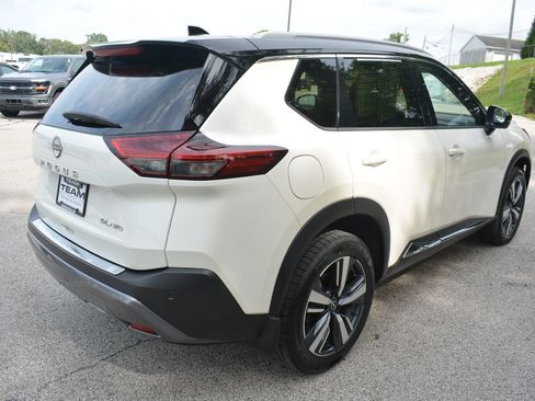 Used 2023 Nissan Rogue SL AWD/4WD image 5