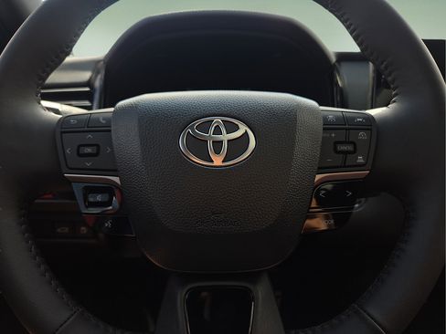 New 2026 Toyota Camry XSE FWD image 25