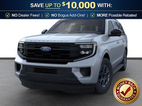 New 2026 Ford Expedition Active image 2