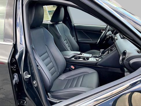Used 2023 Lexus IS 350 F Sport w/ Navigation Package RWD image 9