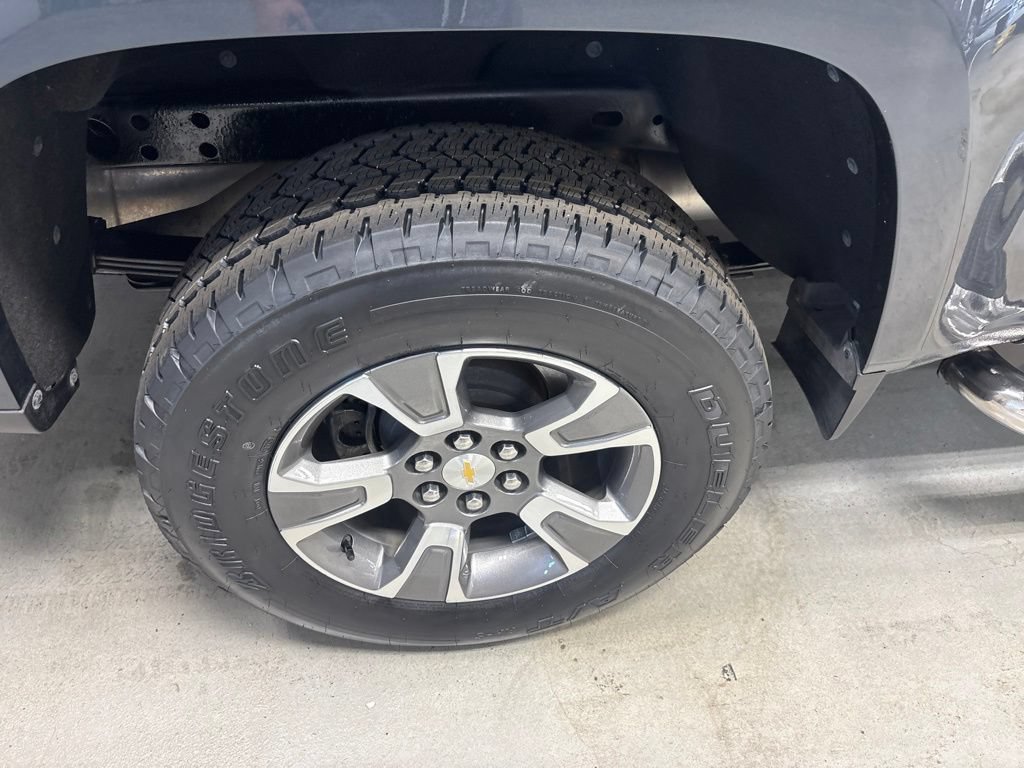 Used 2017 Chevrolet Colorado Z71 RWD image 3