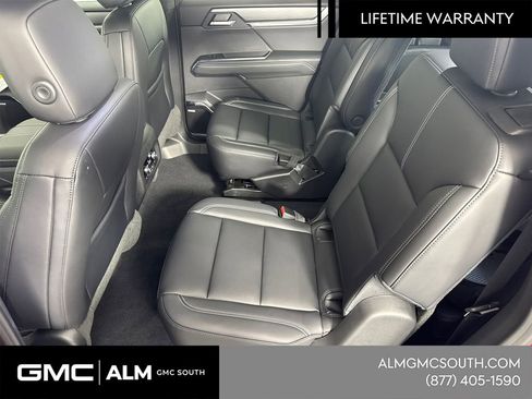 New 2026 GMC Acadia Elevation w/ Elevation Premium Package FWD image 22