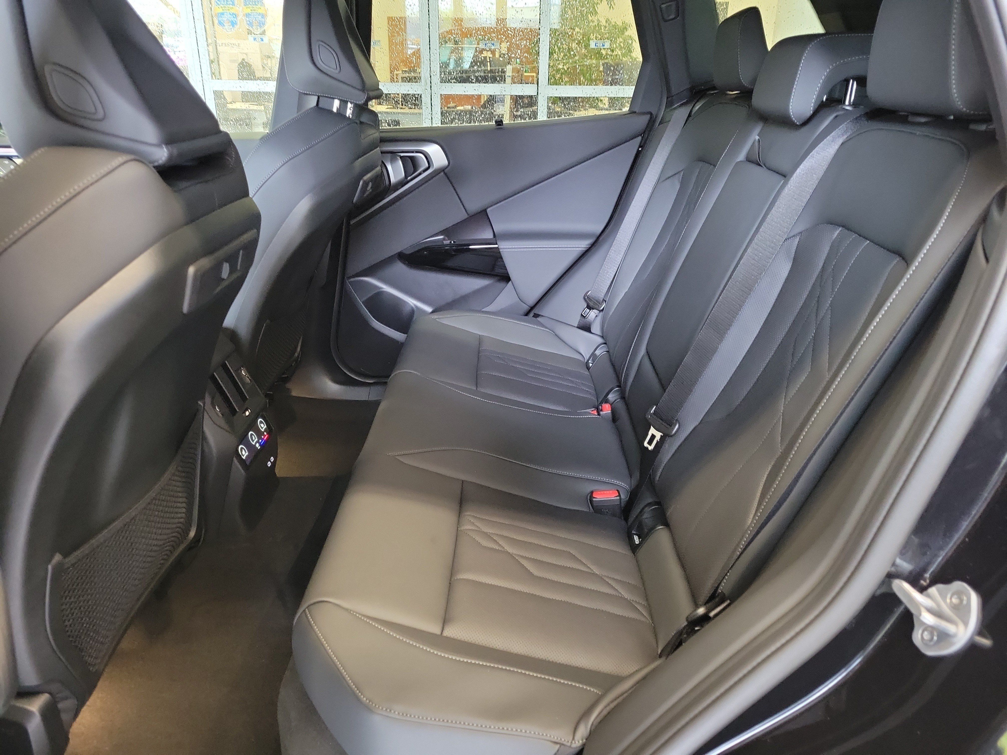 Used 2026 BMW X3 xDrive30i w/ Premium Package AWD/4WD image 16