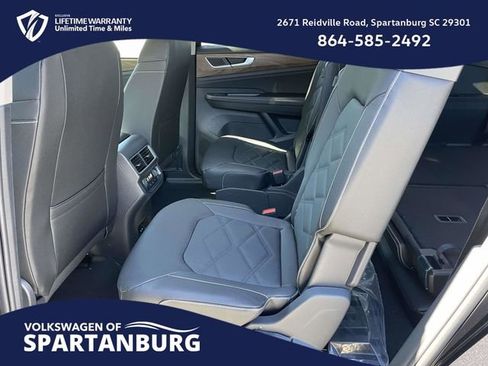 New 2026 Volkswagen Atlas SE image 15