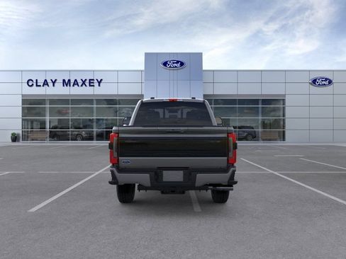 New 2026 Ford F250 Platinum w/ FX4 Off-Road Package AWD/4WD image 5