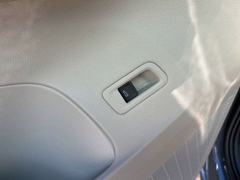 New 2026 Volkswagen Atlas SE image 20