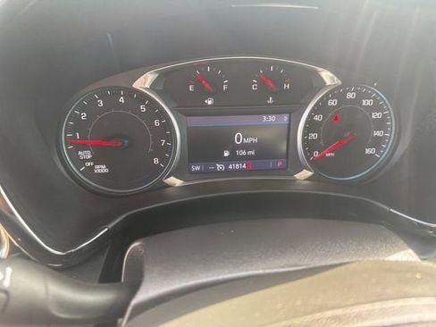 Used 2022 Chevrolet Equinox RS w/ Infotainment Package AWD/4WD image 17