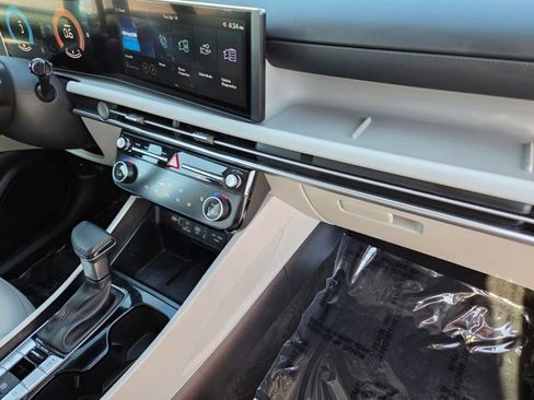 Used 2025 Hyundai Tucson SEL image 20