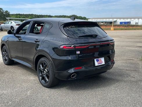 New 2024 Dodge Hornet R/T Plus w/ Tech Pack Plus w/o Parking image 3