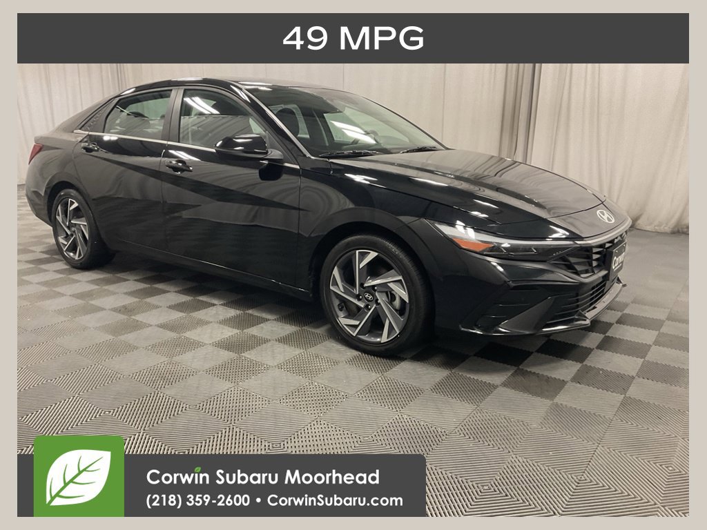 Used 2025 Hyundai Elantra Limited FWD 360° Tour