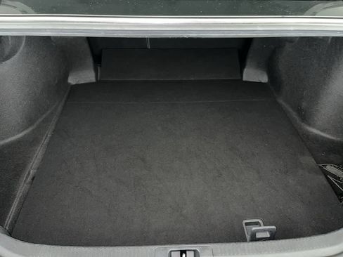Used 2022 Toyota Camry XSE FWD image 28
