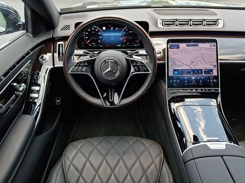Certified 2024 Mercedes-Benz S 580 4MATIC Sedan image 12