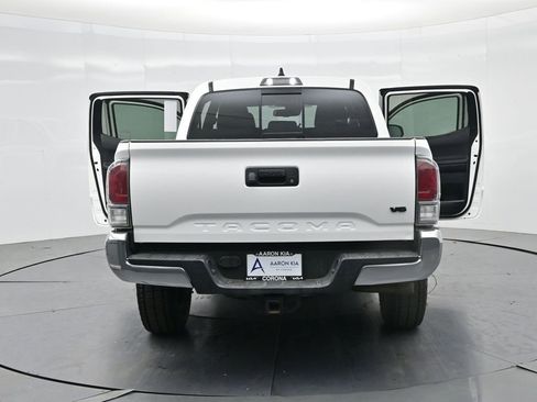 Used 2023 Toyota Tacoma TRD Off-Road AWD/4WD image 23