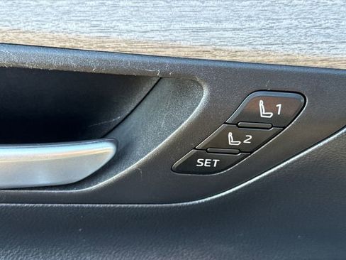 Used 2025 Toyota Grand Highlander FWD image 22