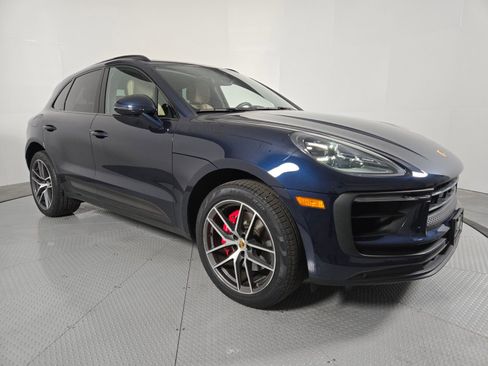 Used 2022 Porsche Macan S image 15