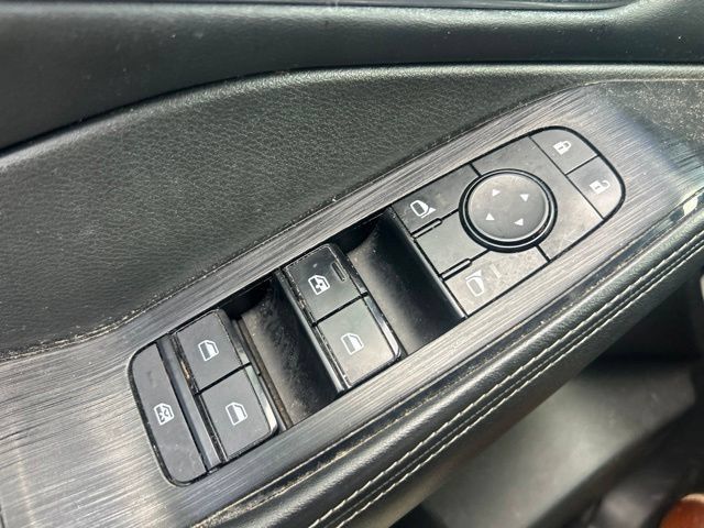 Used 2021 Nissan Rogue SV w/ Premium Package FWD image 15