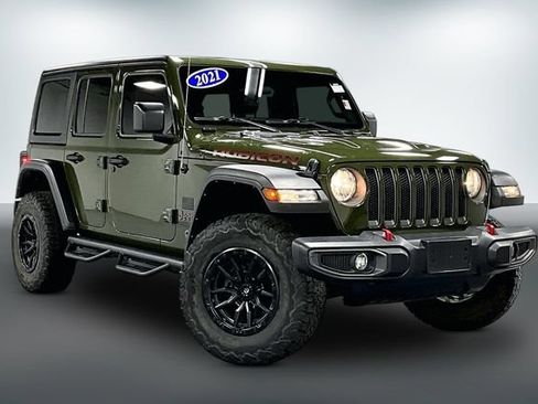 Used 2021 Jeep Wrangler Unlimited Rubicon AWD/4WD image 1