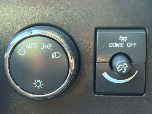 Used 2021 Chevrolet Express 3500 w/ Driver Convenience Package image 29