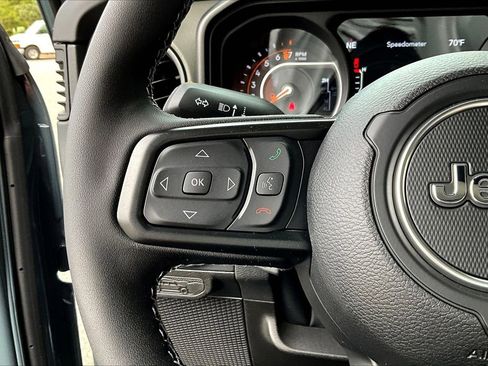 New 2026 Jeep Gladiator Mojave AWD/4WD image 28